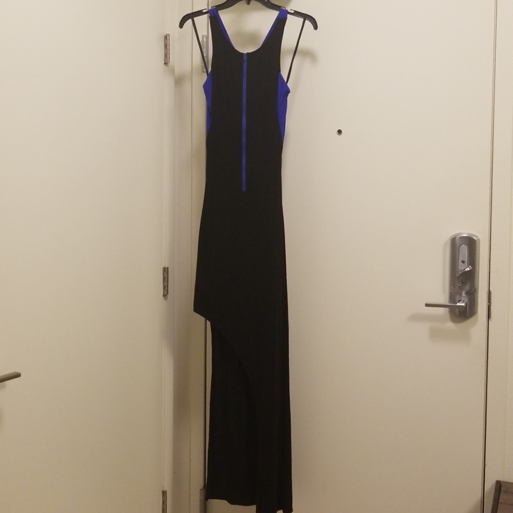 NWOT BEBE Black and Blue Asymmetrical Dress